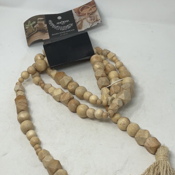 NWT Anokha 6 ft. Wooden Geometric Beaded Garland  with Tassels - Picture 6 of 8